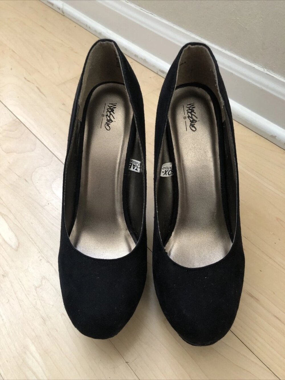Mossimo Women's Black Faux Suede Stiletto Platform Heels Size 5 1/2